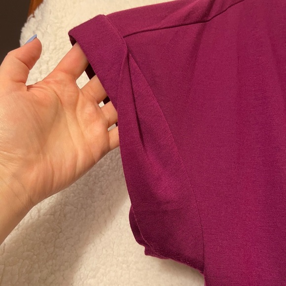 TOP - Picture 2 of 9